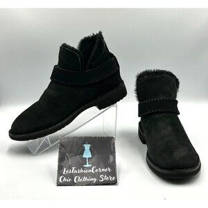 UGG Womens Black Suede Mckay Whipstitch Detail Art Deco Rivet Booties Sz 8 3073